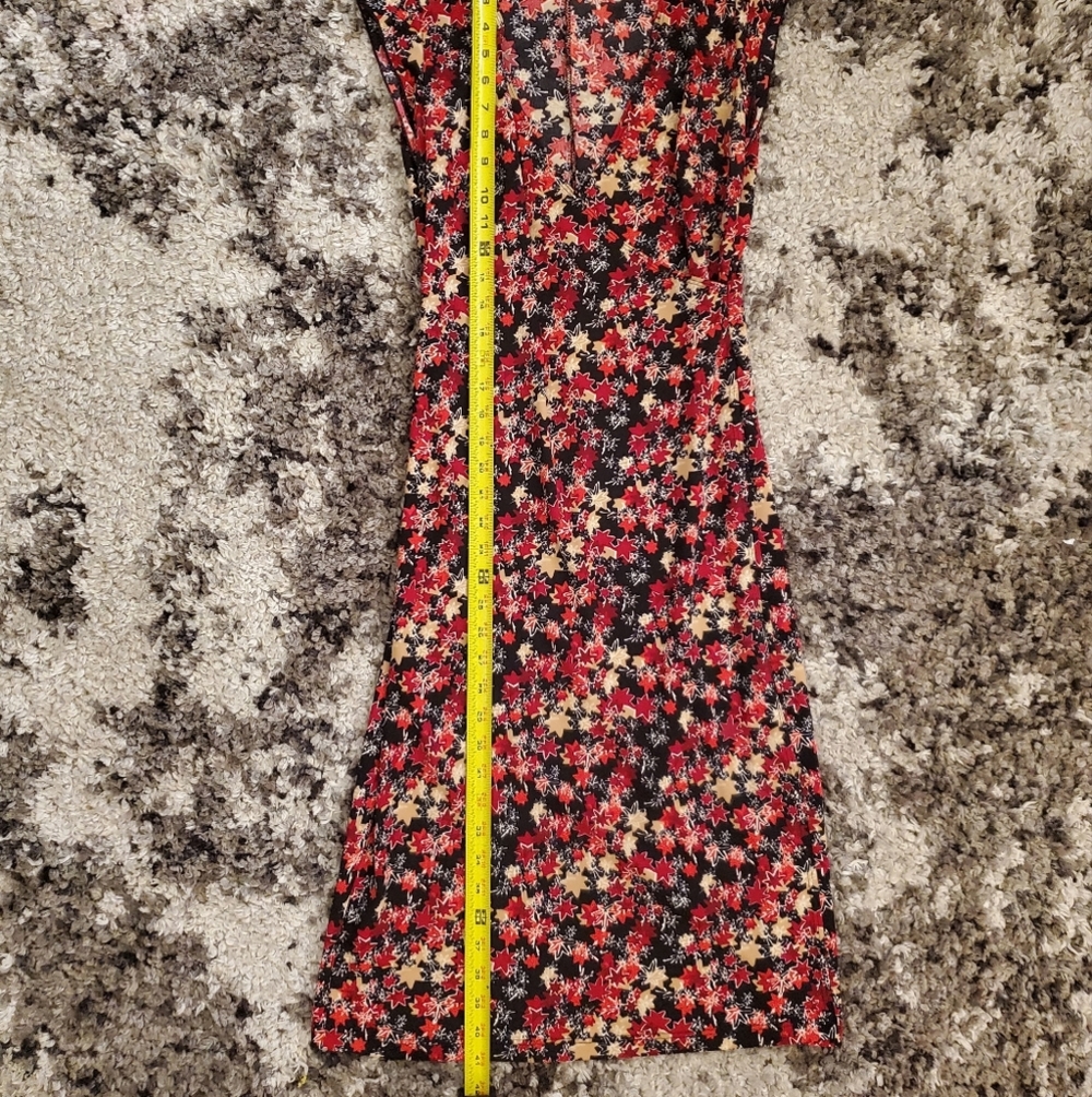 Beautiful Vintage Floral Dress - Picture 9 of 12